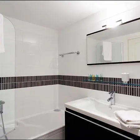 Apartment Sunlight - Bugatti - Beausoleil, France 1 Bedroom, Stunning With Balcony Beausoleil